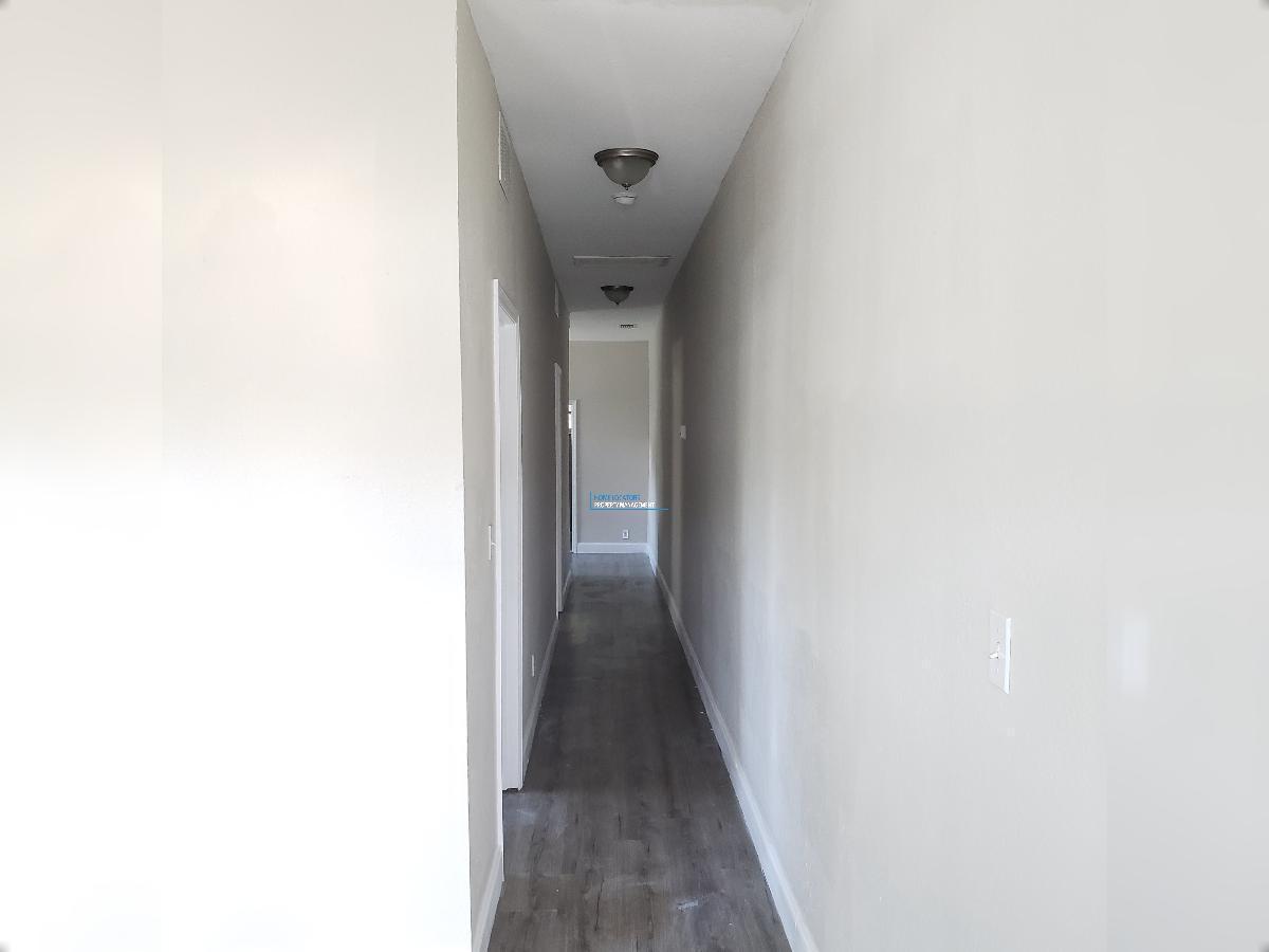 Beautifully Renovated and Updated Duplex in Palmetto Beach! property image