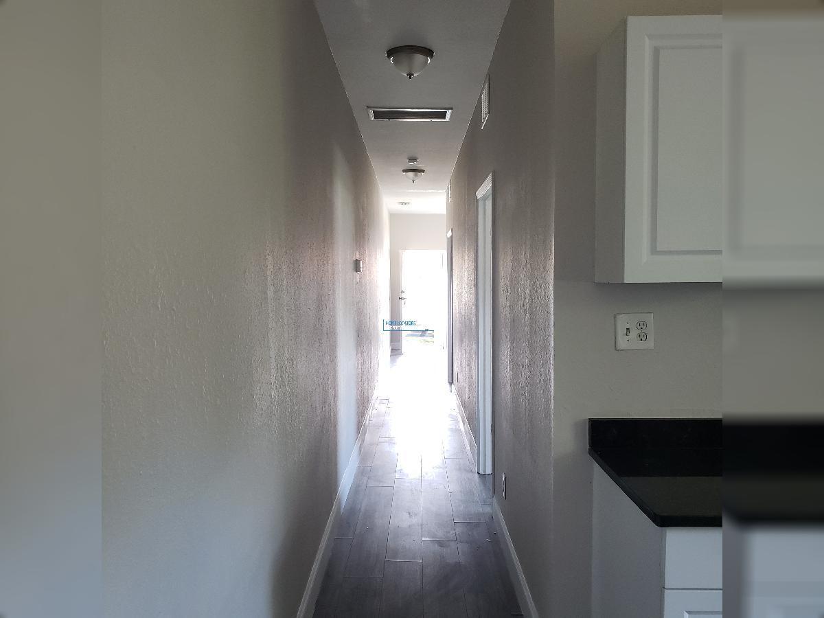 Beautifully Renovated and Updated Duplex in Palmetto Beach! property image
