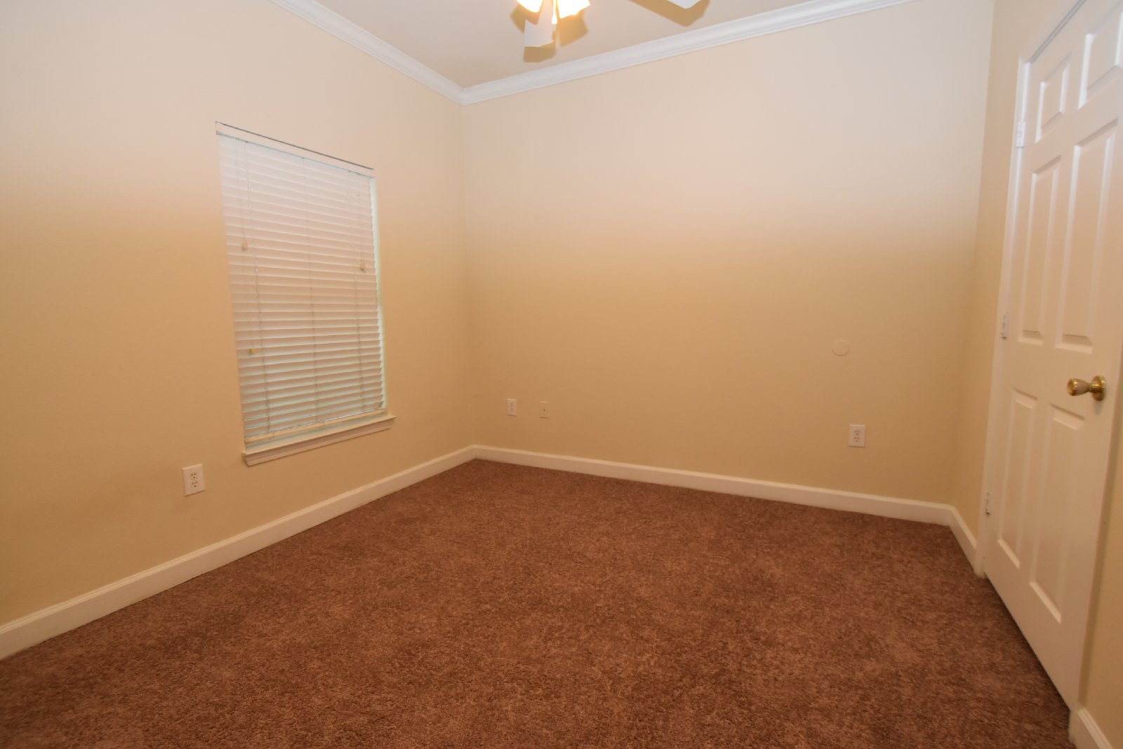 3BR/2BA Condo on First Floor ~ New Tampa ~ Equestrian Parc property image