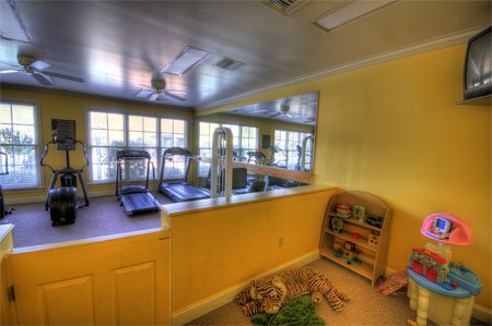 3BR/2BA Condo on First Floor ~ New Tampa ~ Equestrian Parc property image