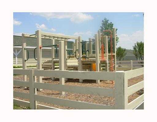 3BR/2BA Condo on First Floor ~ New Tampa ~ Equestrian Parc property image