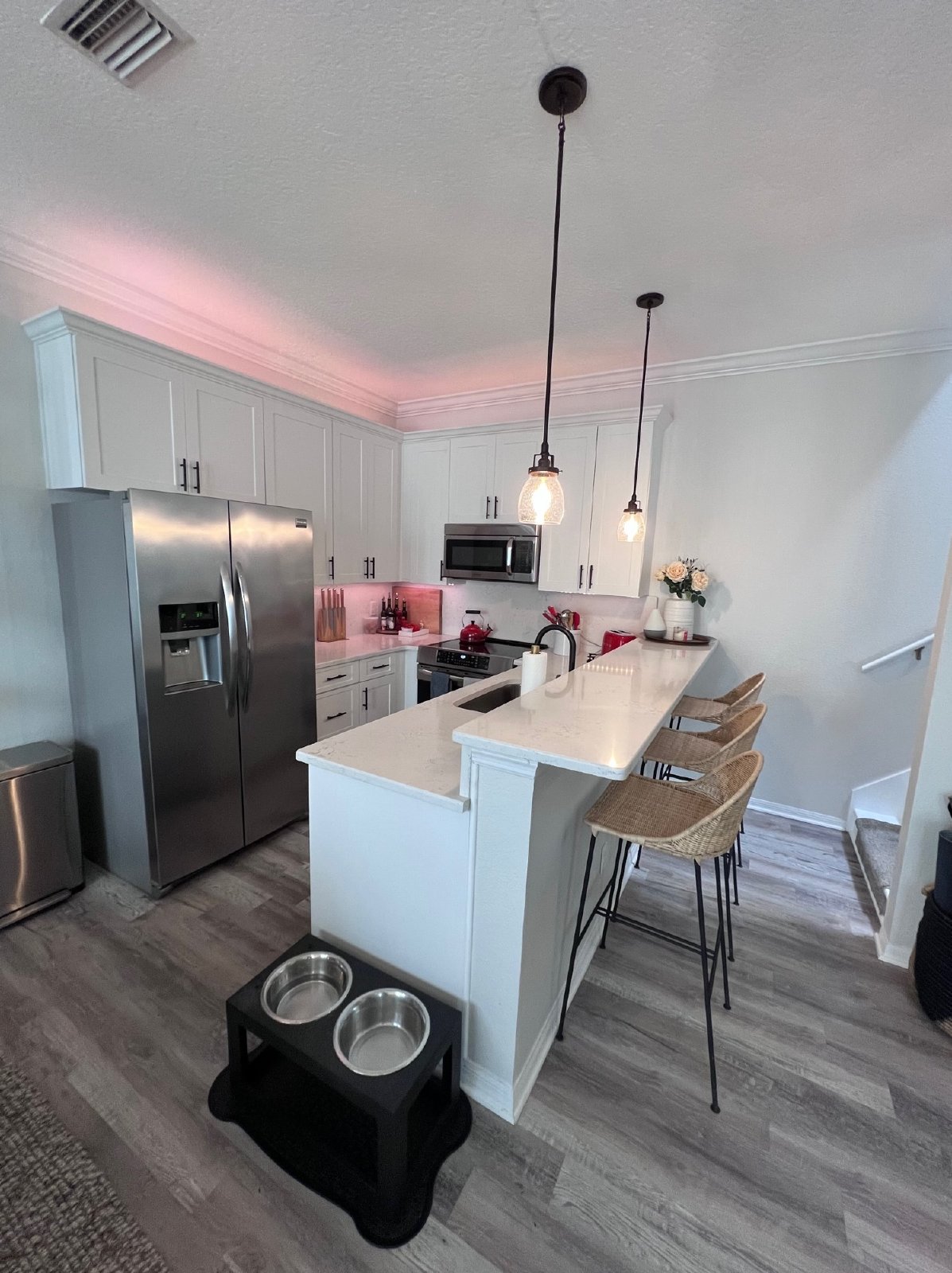 LOCATION, LOCATION! - HYDE PARK TOWNHOUSE! property image