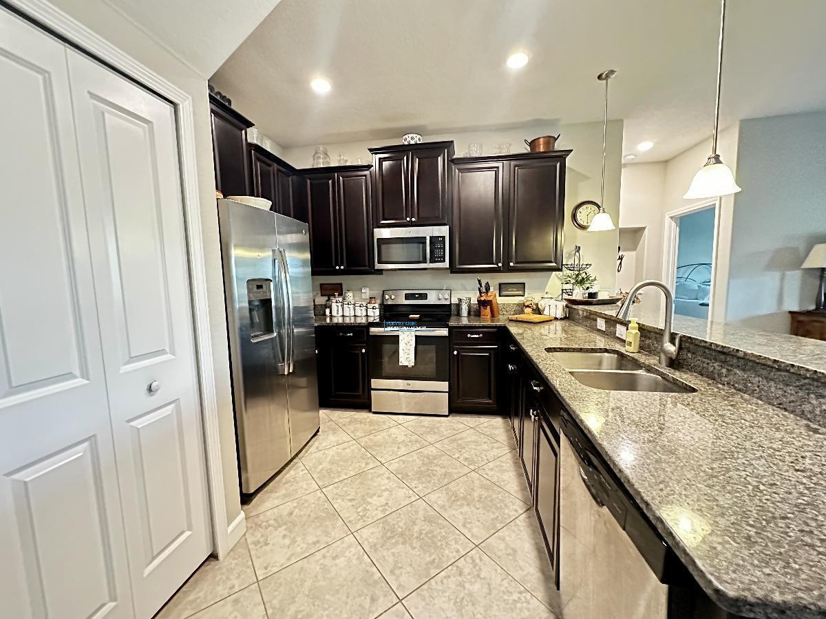 Arbors at Wiregrass Ranch 4 Bedroom Townhome! property image