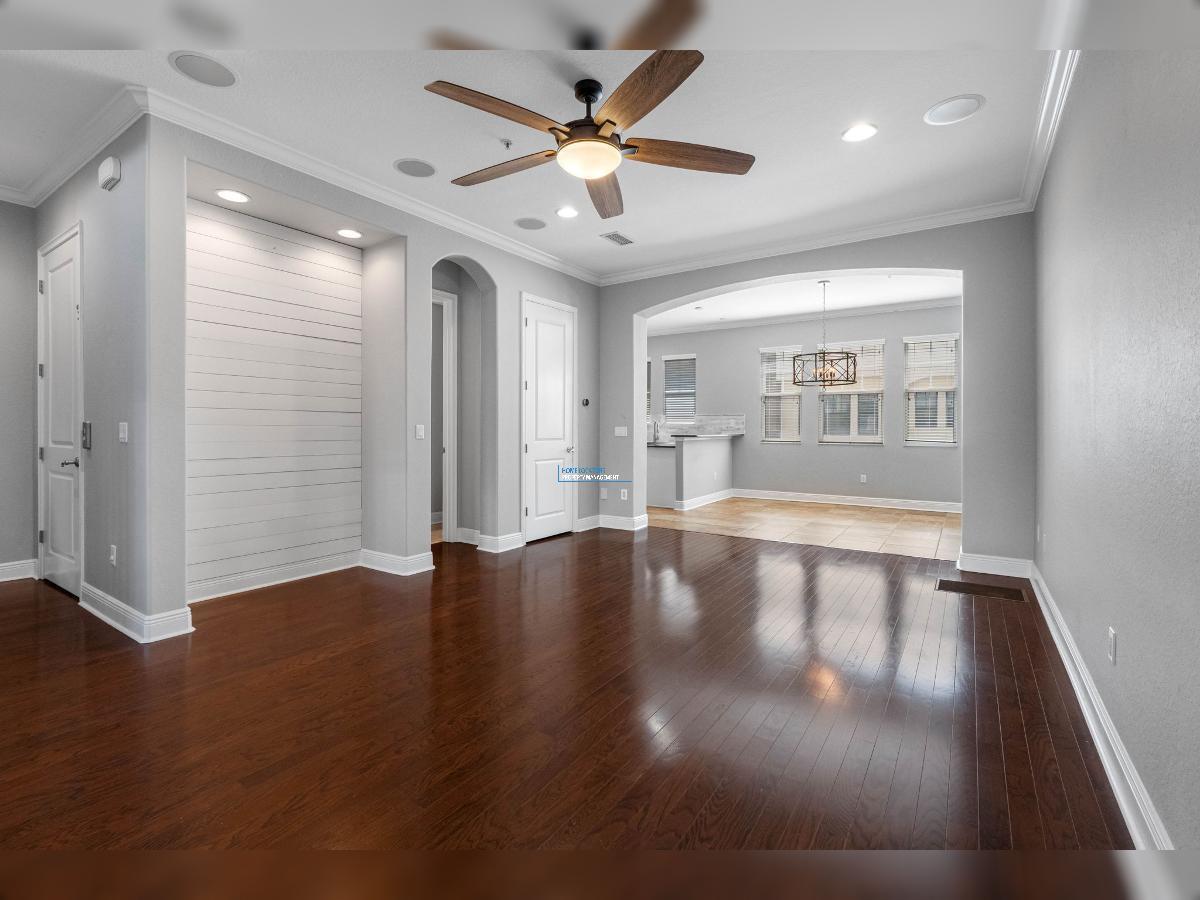 Wonderful Westshore Yacht Club Townhome! property image