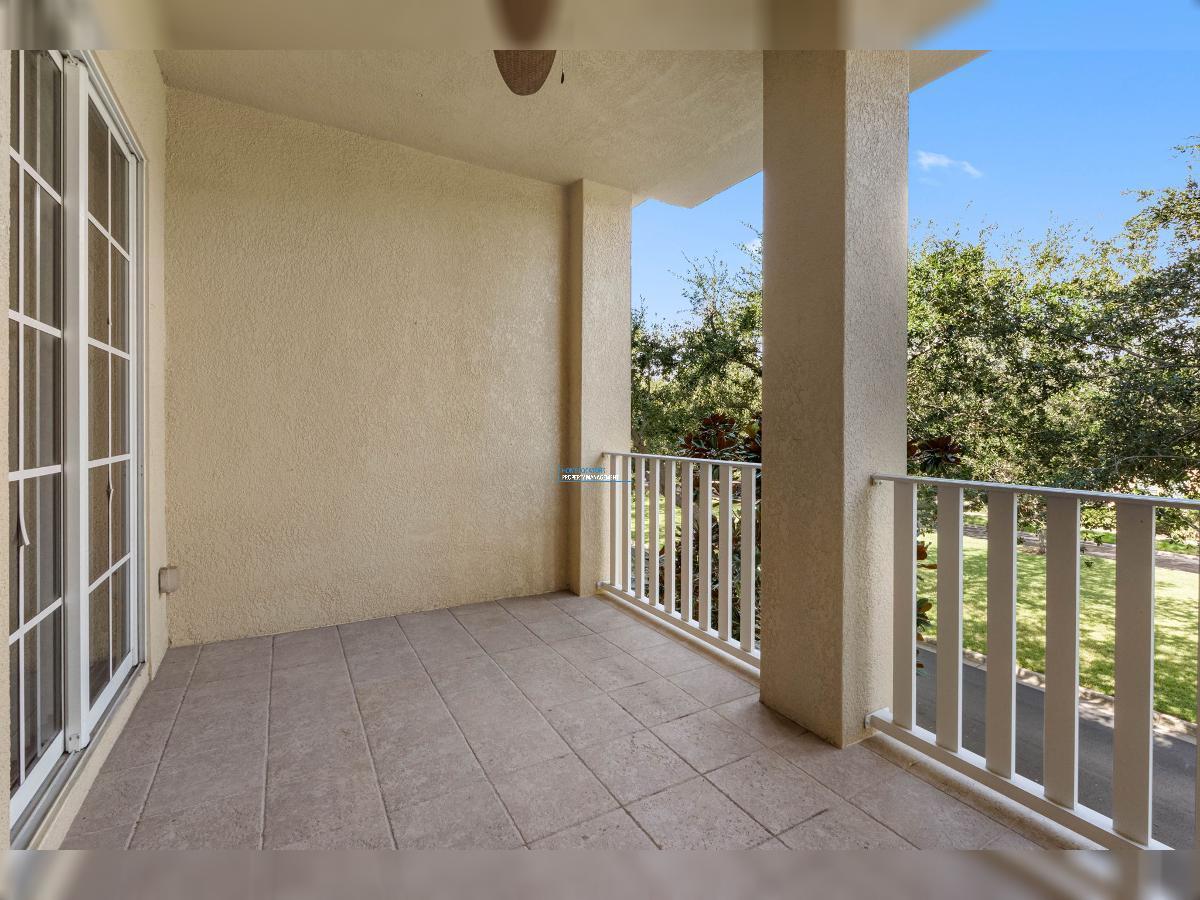 Wonderful Westshore Yacht Club Townhome! property image