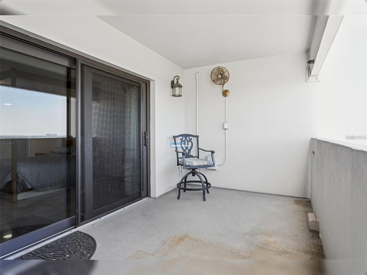 WATER VIEWS on Bayshore Boulevard! property image