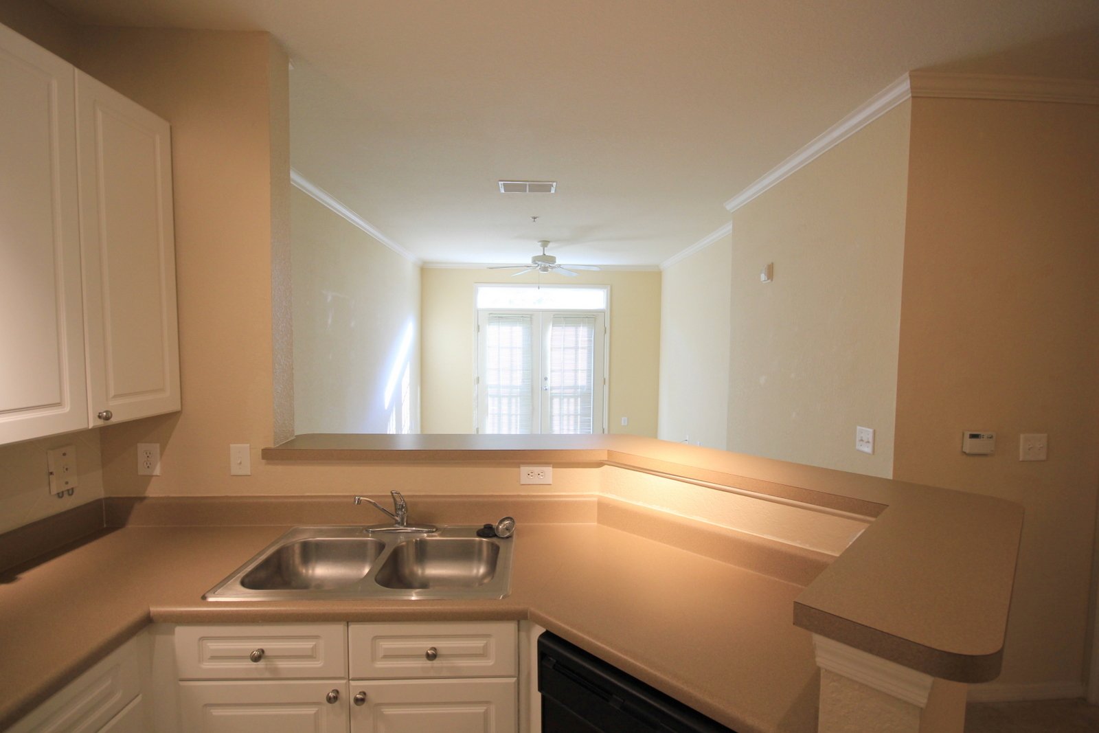Very Desirable Location!!! - Villa Sonoma! property image