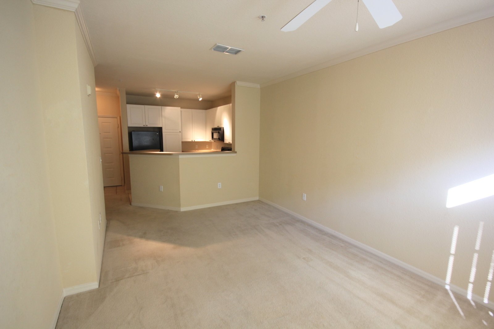 Very Desirable Location!!! - Villa Sonoma! property image