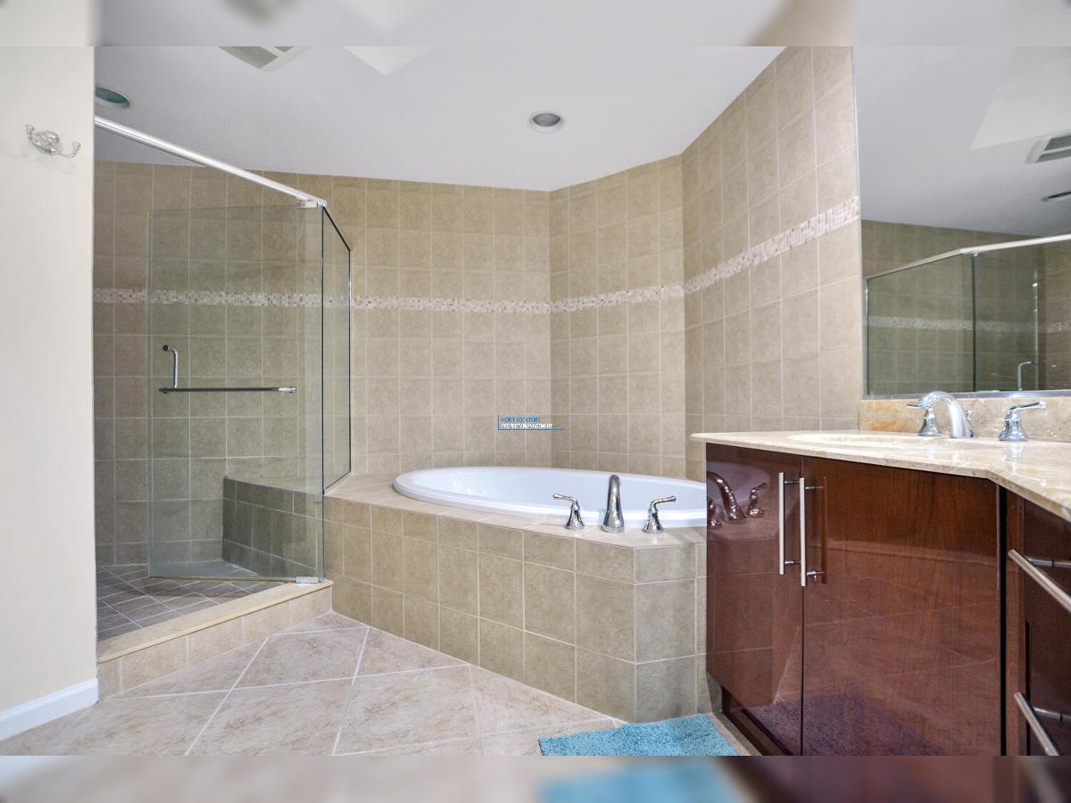 FURNISHED - Stunning 8th Floor Castillo Tower Condo! property image