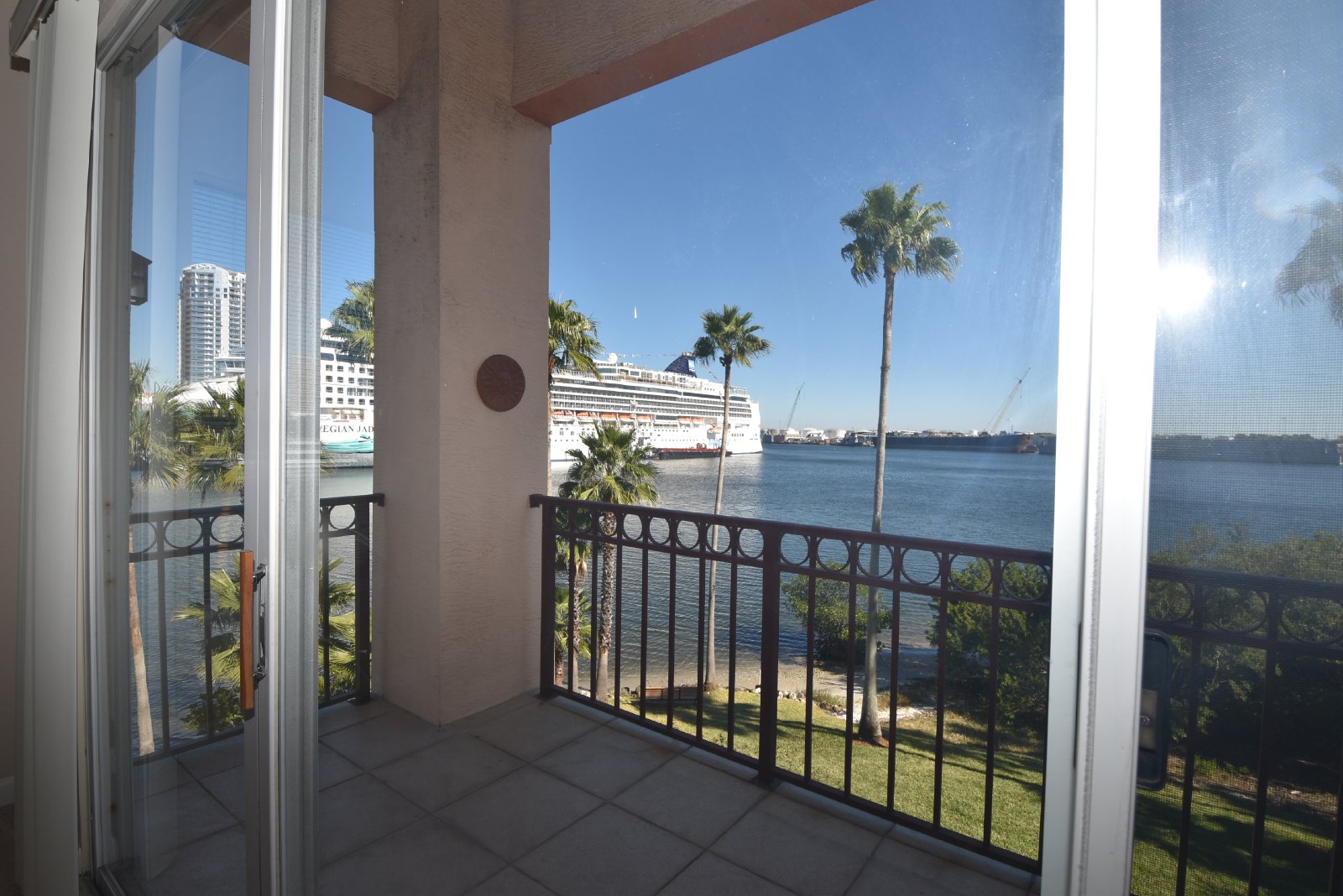 Fantastic Island Place Condo with Attached Garage! property image
