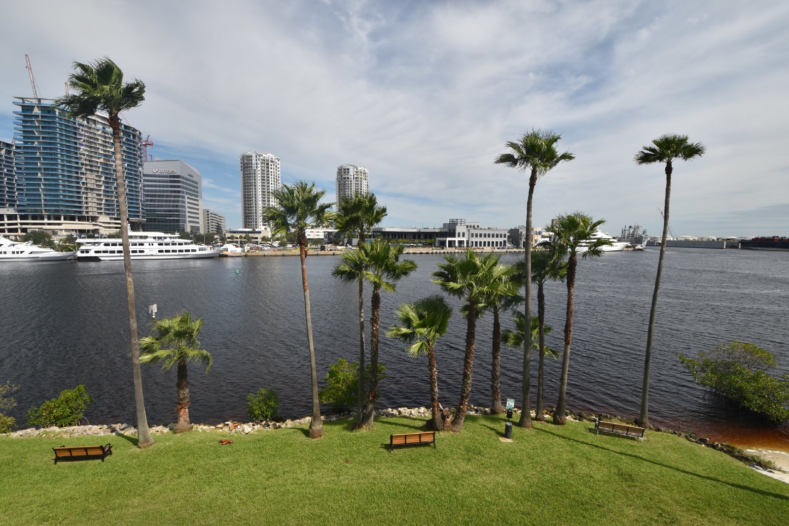 Fantastic Island Place Condo with Attached Garage! property image