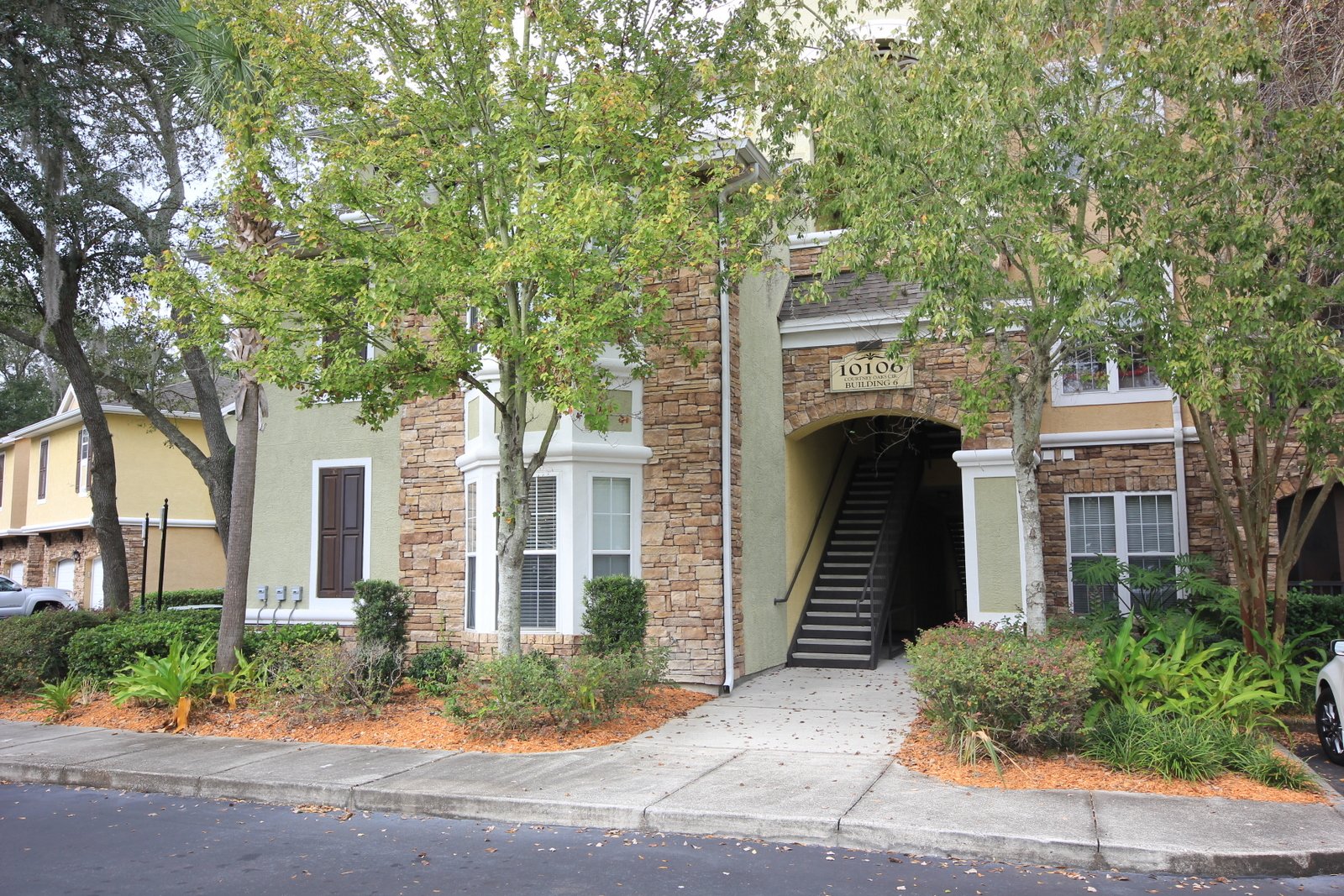 FIRST FLOOR - 3 Bedroom - Courtney Palms! property image