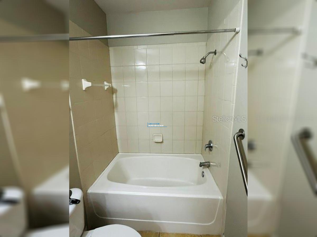 FIRST FLOOR - 3 Bedroom - Courtney Palms! property image