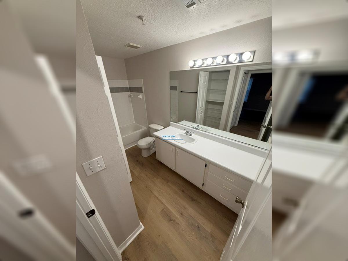 BEAUTIFULLY REMODELED - TOP FLOOR! - 2/2 at Pinnacle at Carrollwood! property image