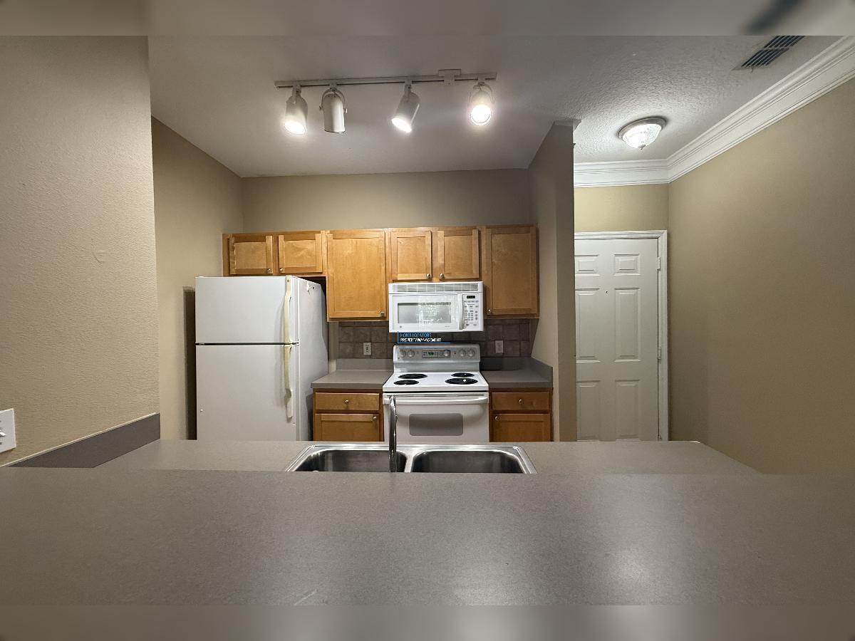 Exquisite Grand Key Condo property image