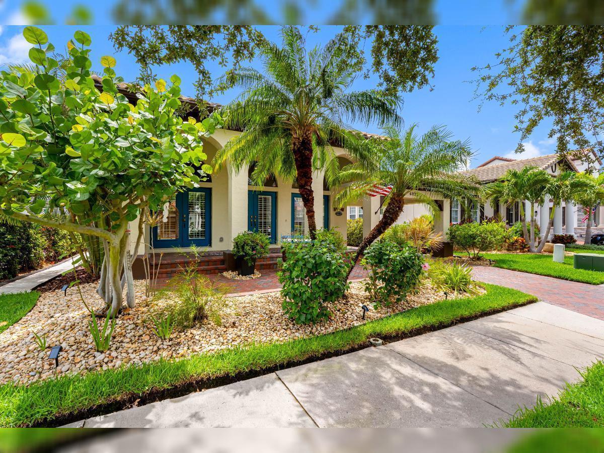 Westshore Yacht Club property image