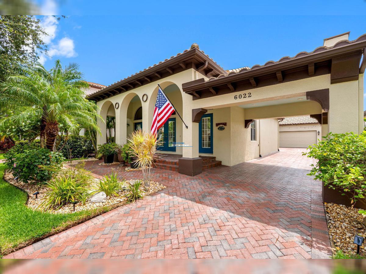 Westshore Yacht Club property image