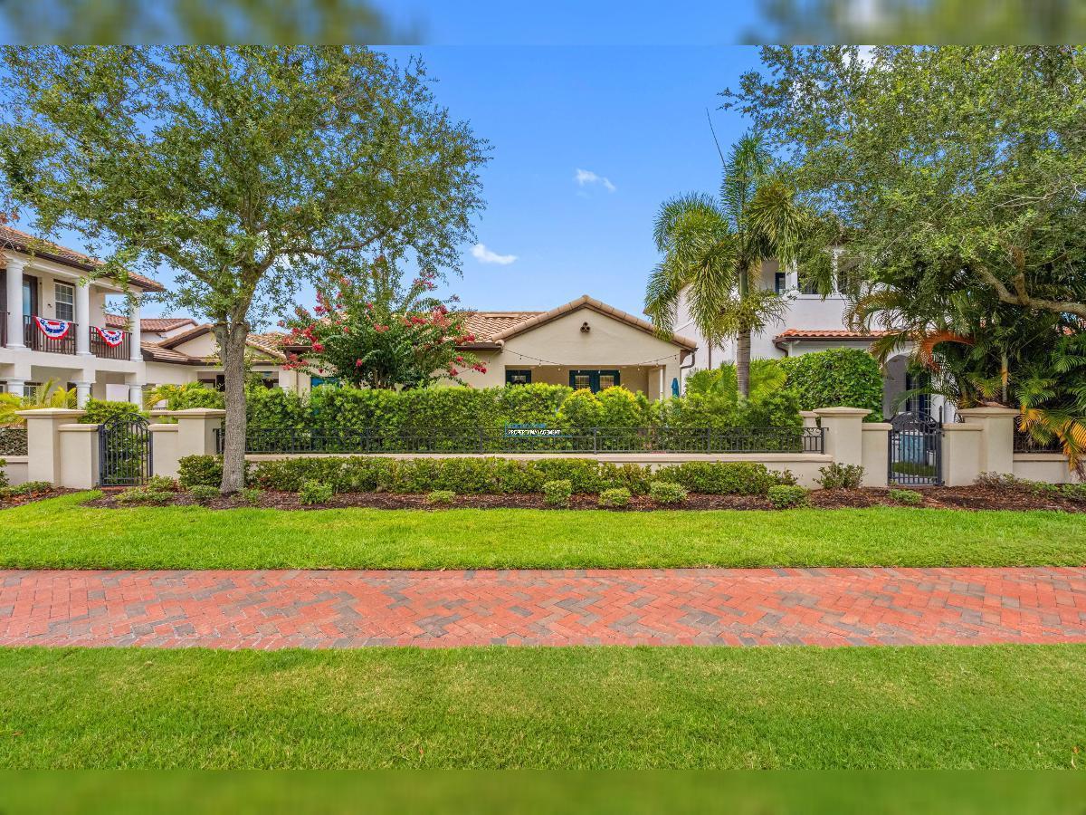 Westshore Yacht Club property image