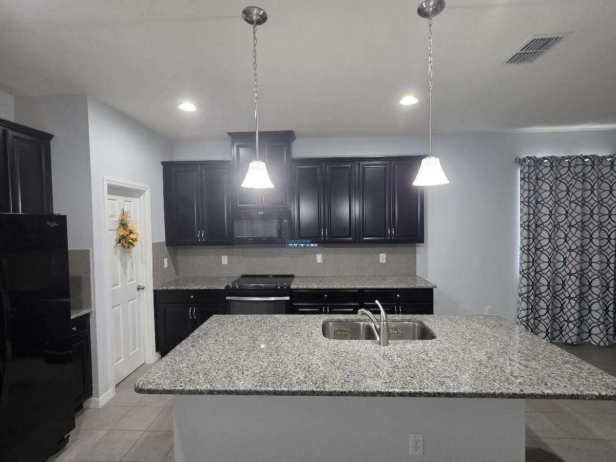 New River Lakes in Wesley Chapel! property image