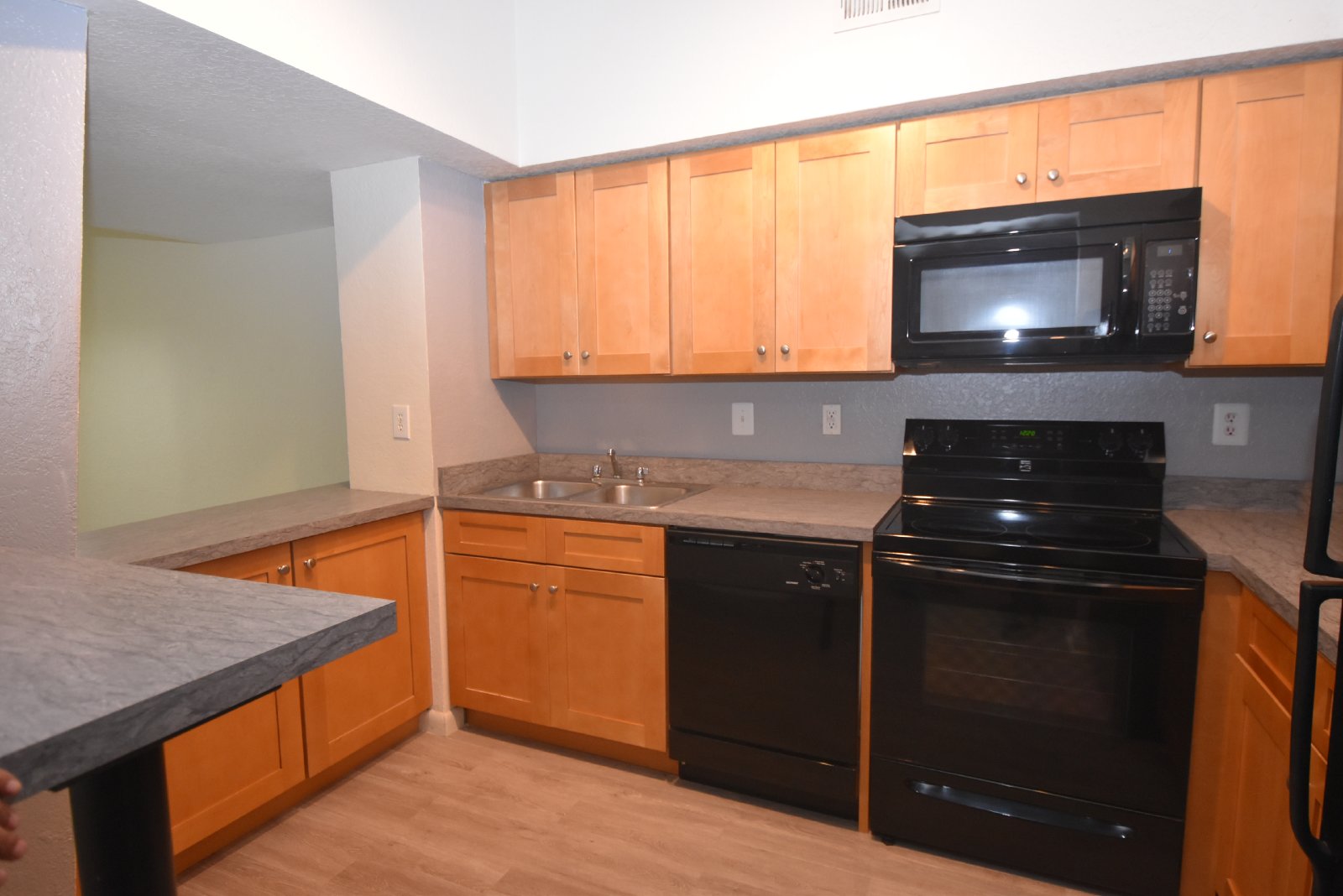 Gorgeous Madison at Soho 1BR/1BA Condo! property image