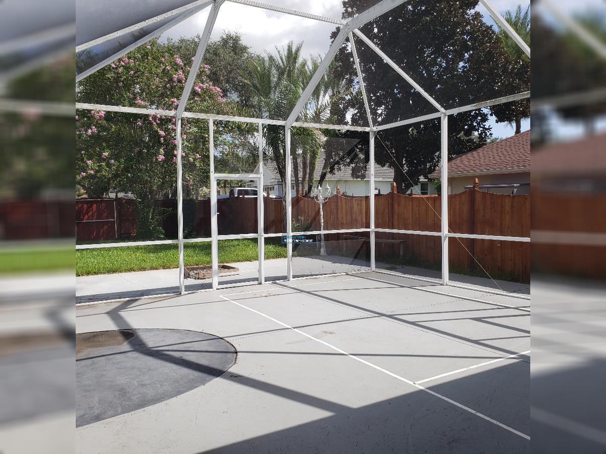 POOL Home! - 3 Bedroom Single Family in Twin Lakes of Brandon VALRICO property image