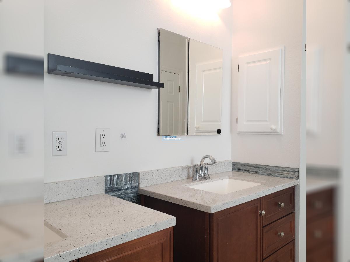 POOL Home! - 3 Bedroom Single Family in Twin Lakes of Brandon VALRICO property image