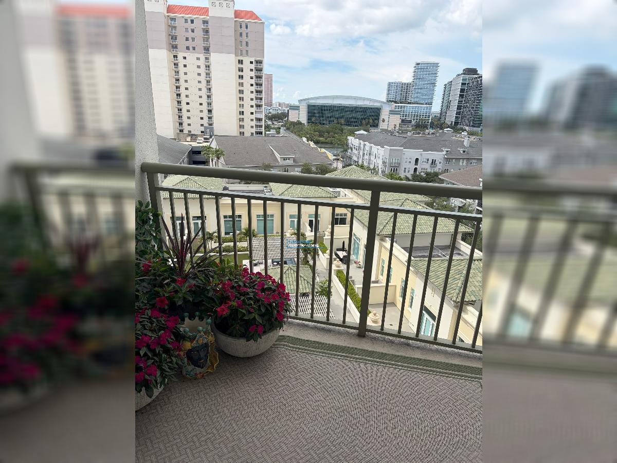 The Plaza at Harbour Island Condo property image