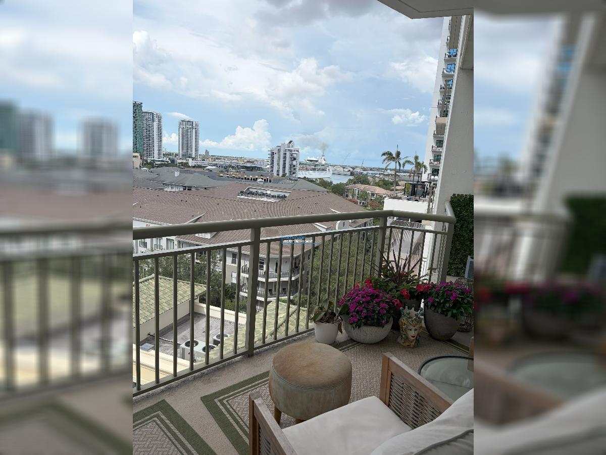 The Plaza at Harbour Island Condo property image