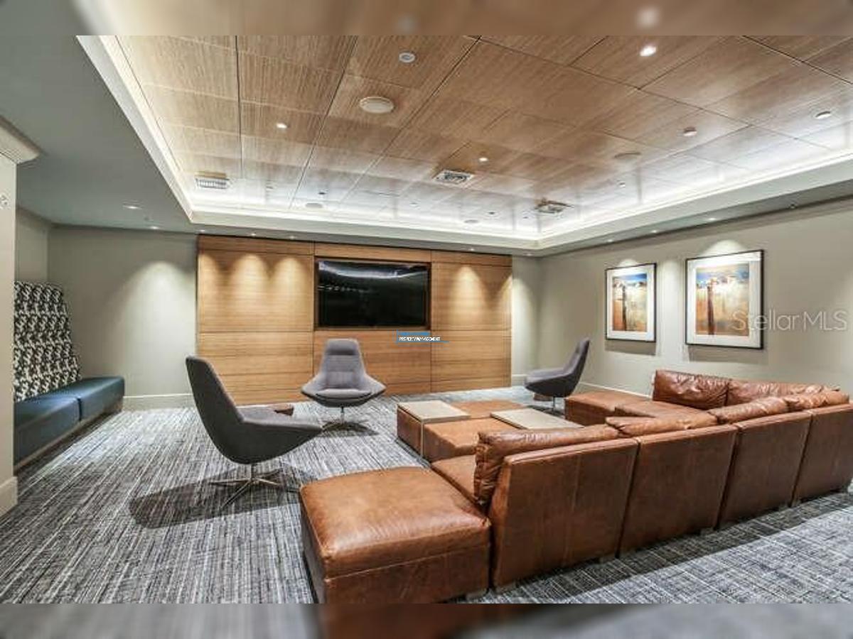 The Plaza at Harbour Island Condo property image