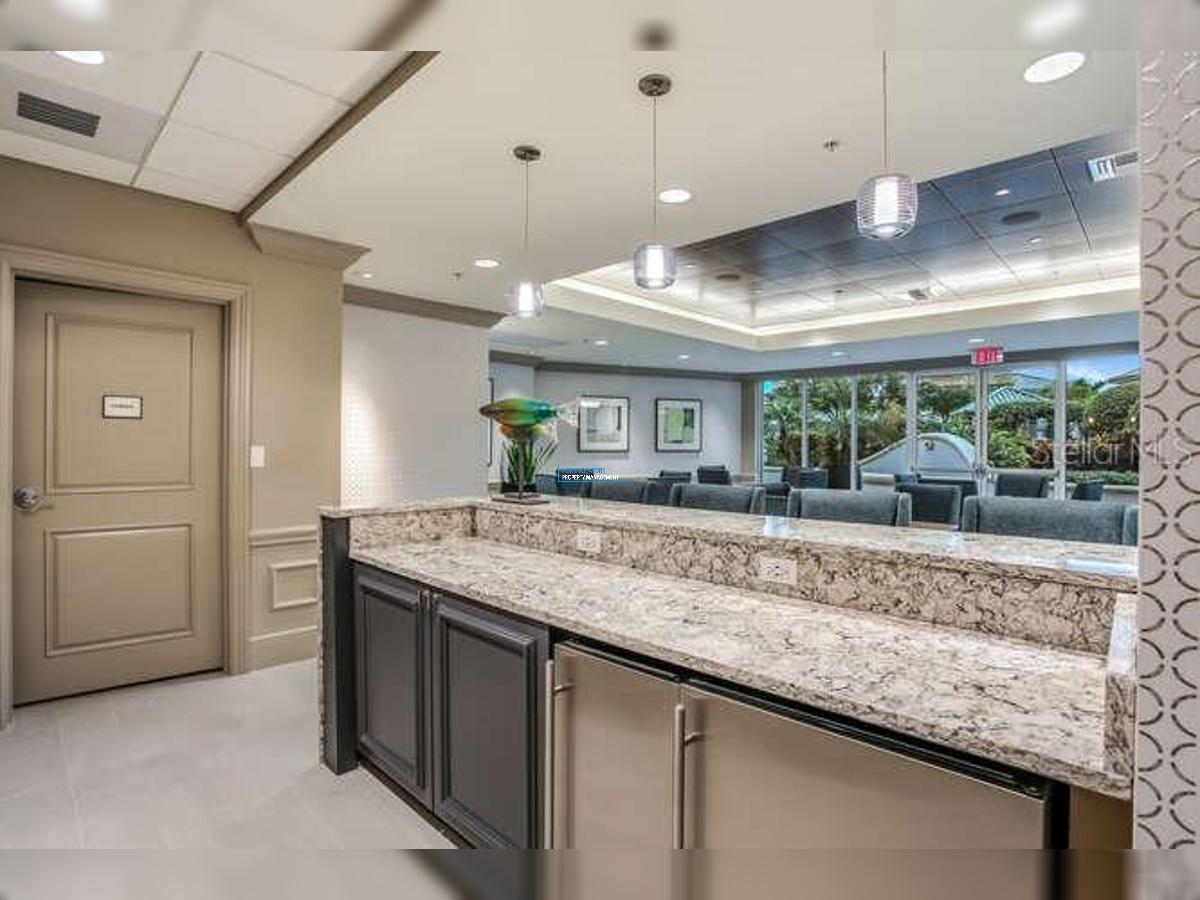 The Plaza at Harbour Island Condo property image