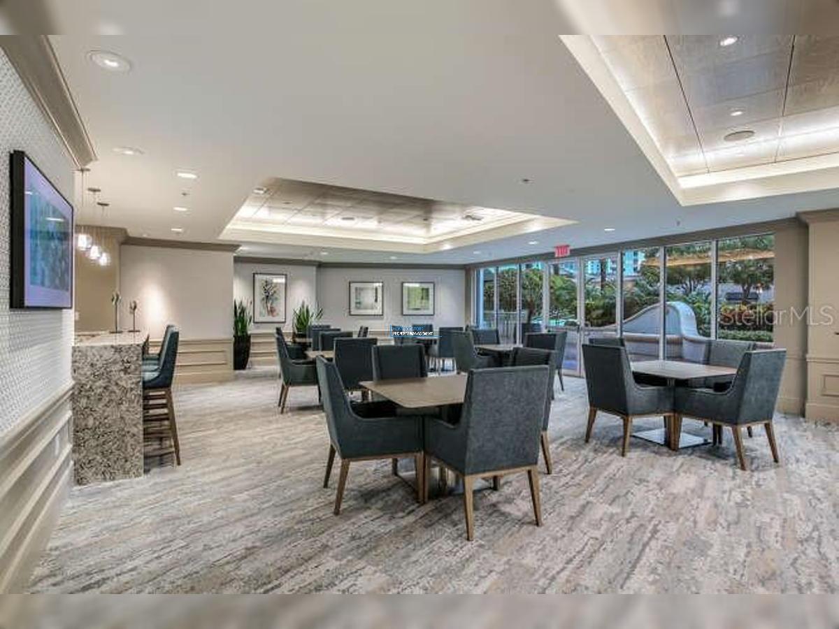 The Plaza at Harbour Island Condo property image