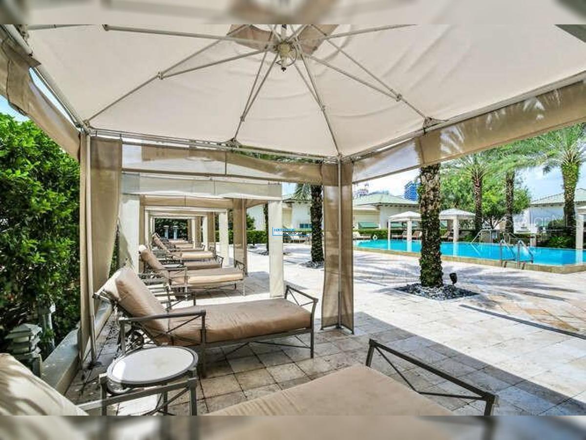 The Plaza at Harbour Island Condo property image