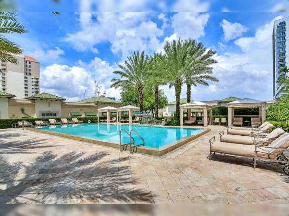 The Plaza at Harbour Island Condo property image