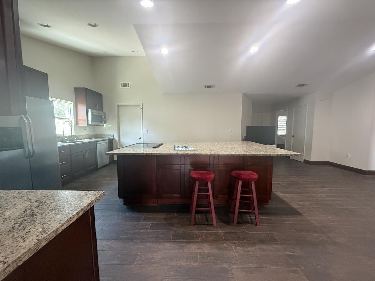 CITRUS PARK AREA - 3/2 Single Family - Fenced with Swim Spa! property image