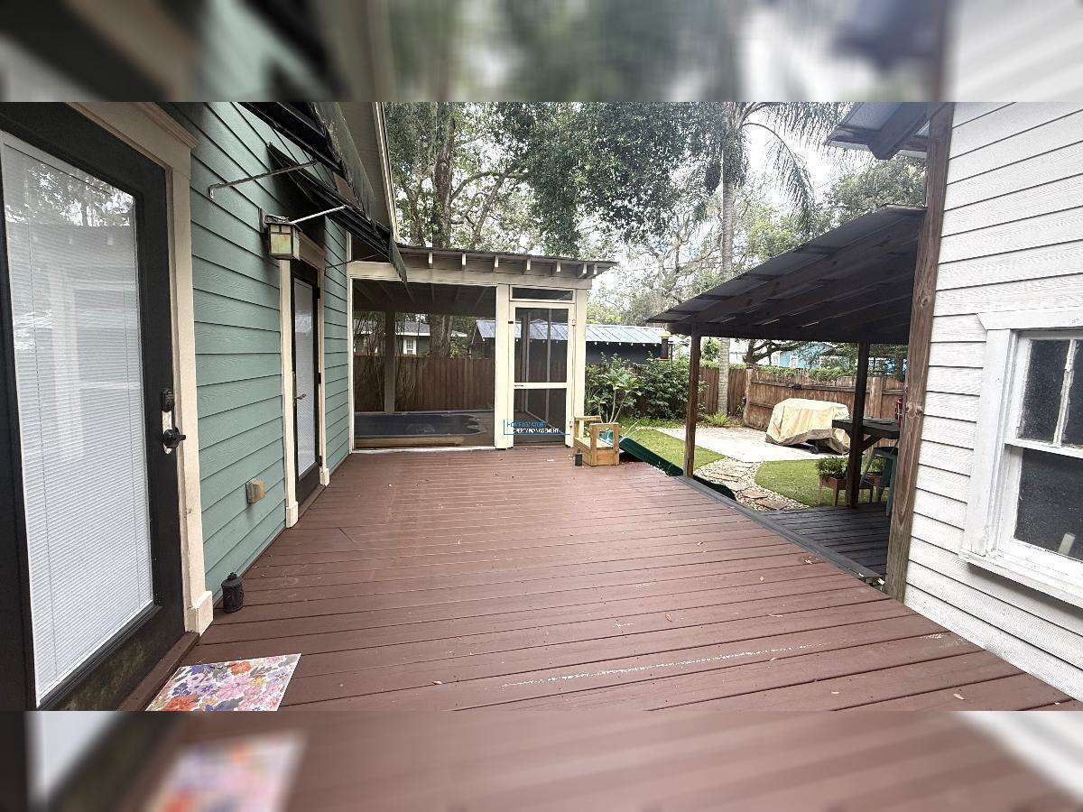 Seminole Heights Beauty - VINTAGE CHARM MEETS INDUSTRIAL & GLAM! property image