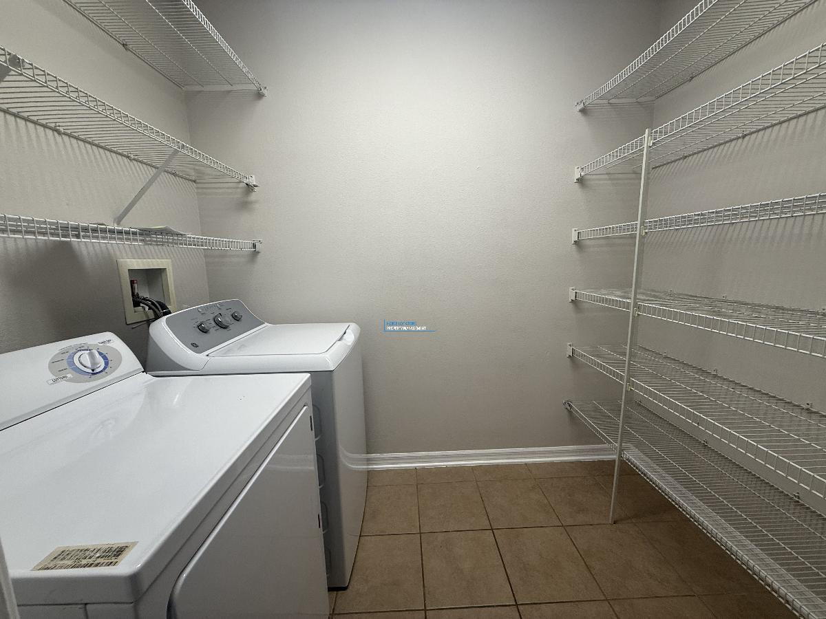 Luxury 2-Story Townhome in South Tampa ? Minutes from MacDill AFB! property image