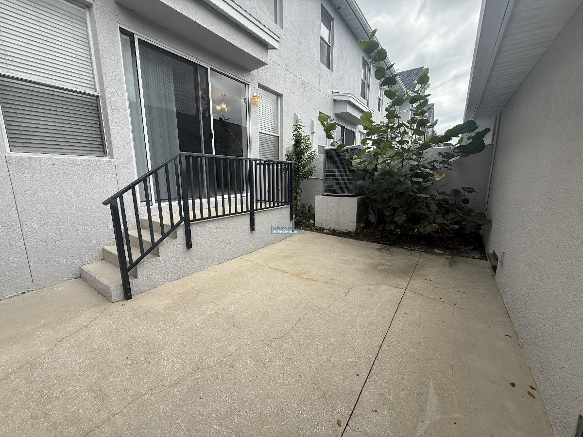 Luxury 2-Story Townhome in South Tampa ? Minutes from MacDill AFB! property image