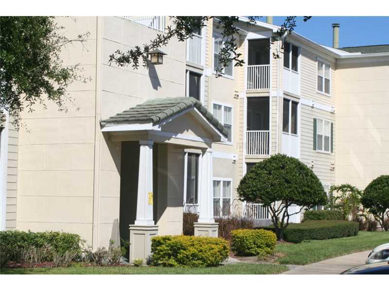 3BR/2BA Condo on Third Floor ~ New Tampa ~ Equestrian Parc property image