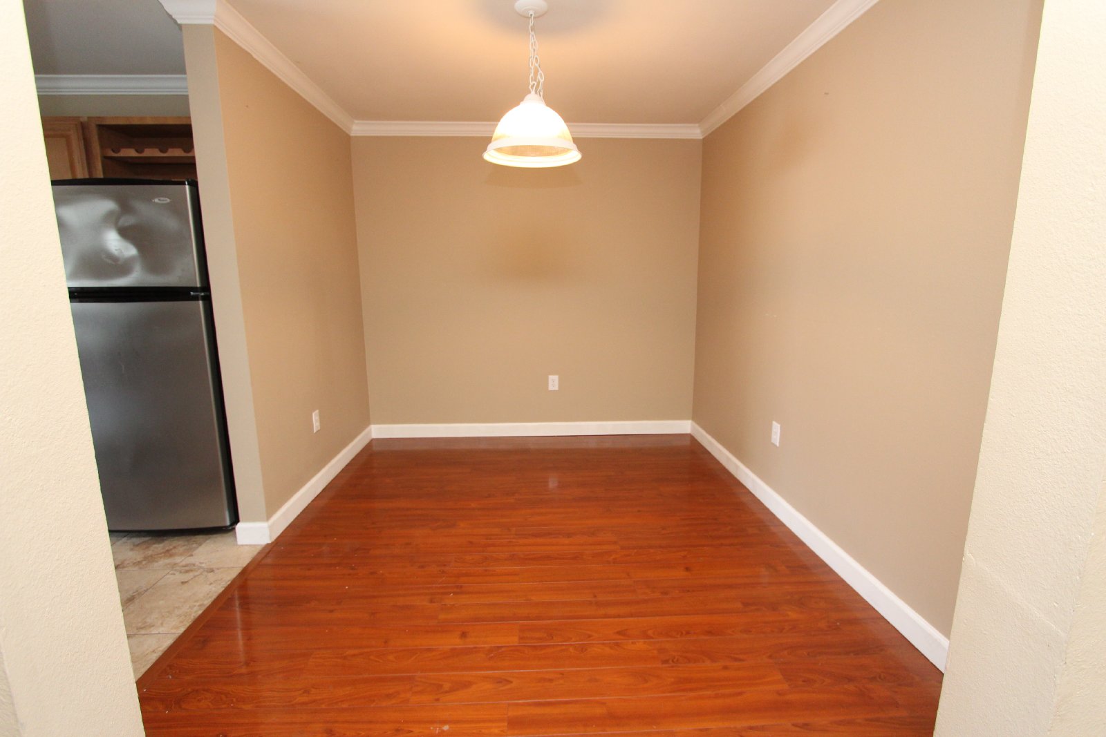 3BR/2BA Condo on Third Floor ~ New Tampa ~ Equestrian Parc property image
