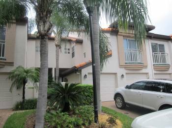 Gorgeous Townhouse Behind the Main Gate on Harbour Island property image